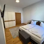Quarto em Acomodações Particulares Kemptencityhostplus-unterkunft Charme Im Denkmal *