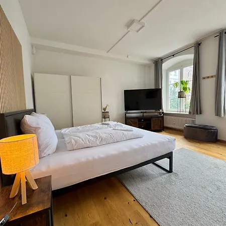 Kemptencityhostplus-unterkunft Charme Im Denkmal Habitación en casa particular